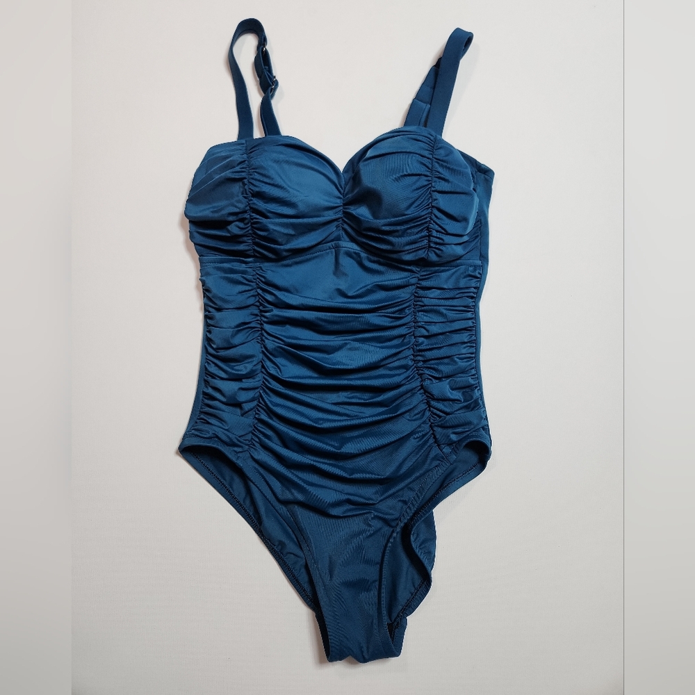 Aqua Green Shape + Style Women’s One Piece Swimsuit Blue Ruched Size 6 NWOT